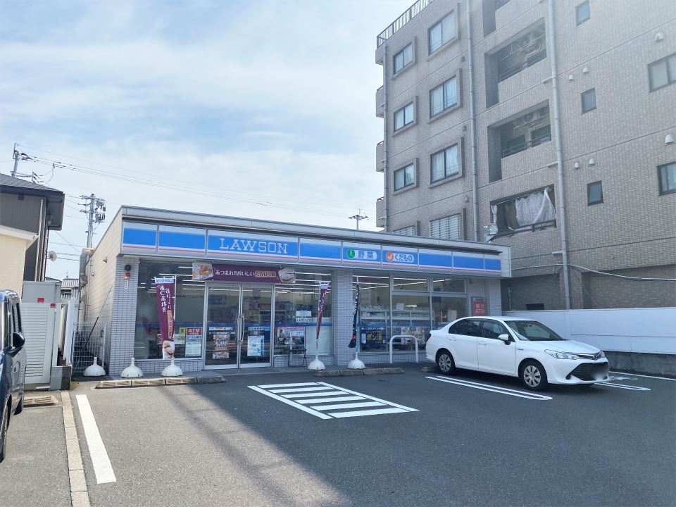 AQUA BLD コンビニ