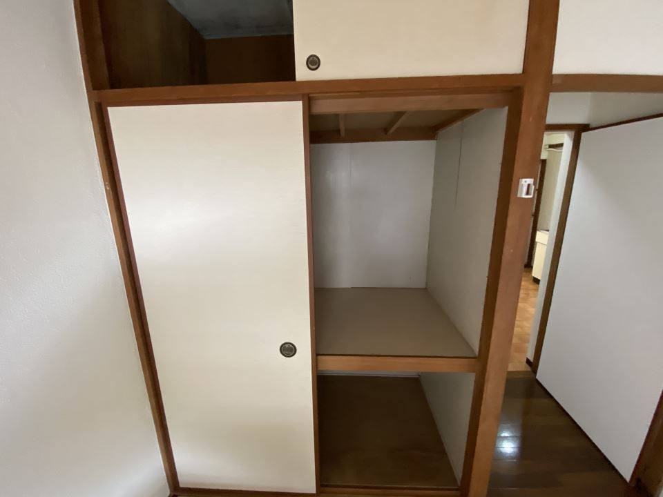 フレンド玉里 収納