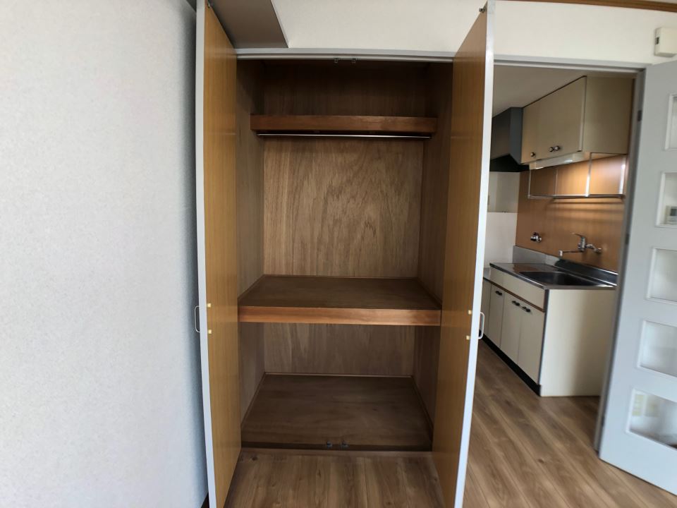 エントピア鴨池第８ 収納