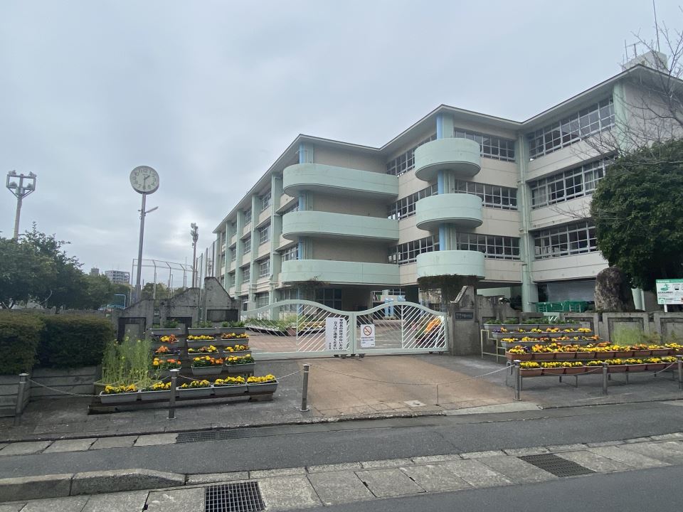 コスモピア 中学校