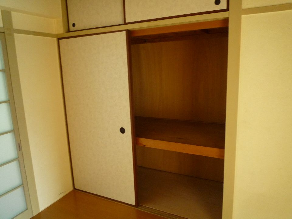 下坊マンション 収納
