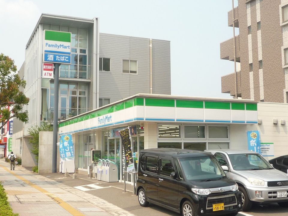 桑原ビル コンビニ