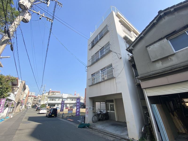 石塚ビル 外観