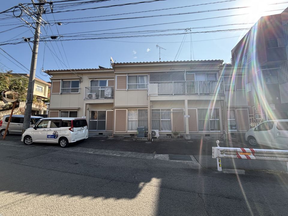 橋口アパート（伊敷町） エントランス