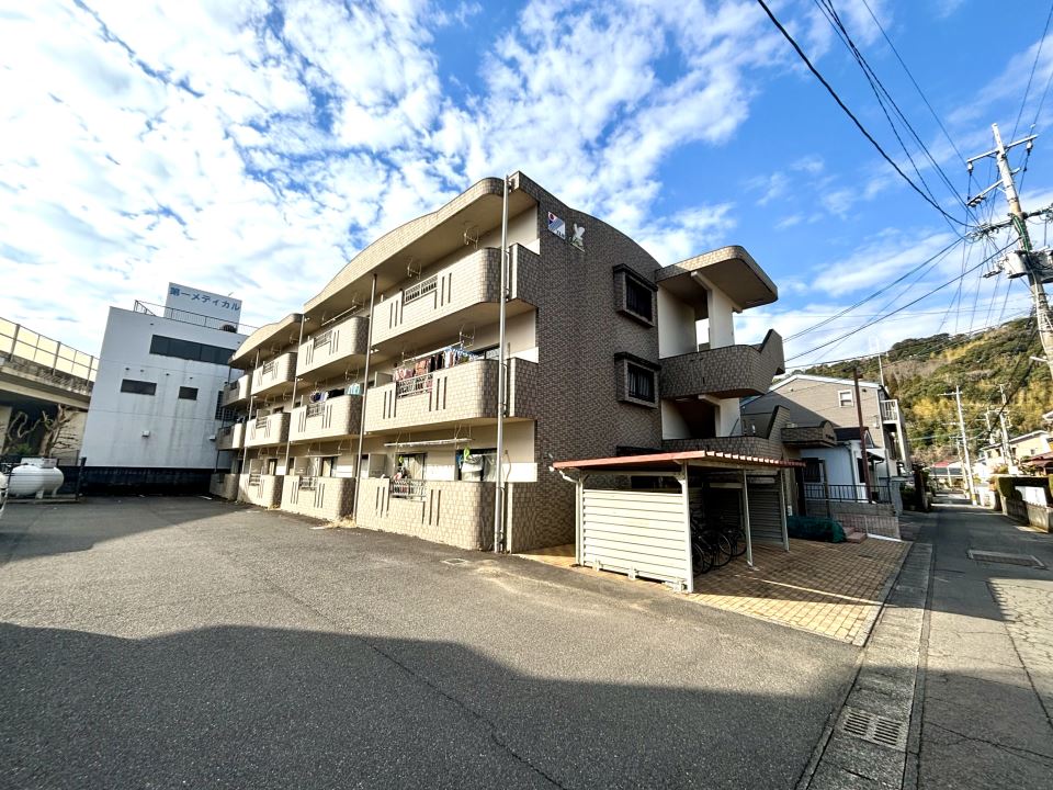 リバーサイドパレス森山 外観