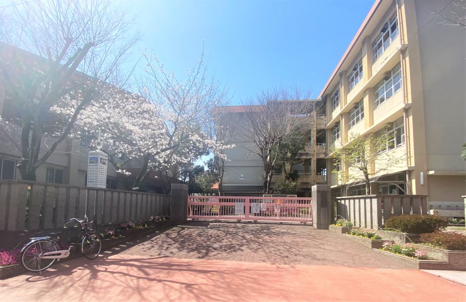 ＭＴハイツ高麗 小学校