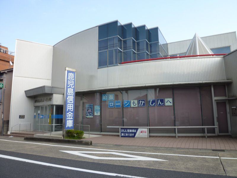 Ｓビル 銀行