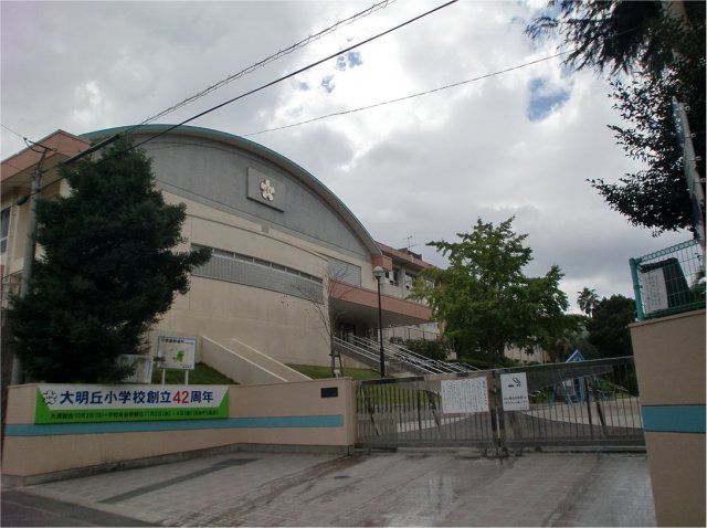 サンヴィレッジ吉元№３ 小学校