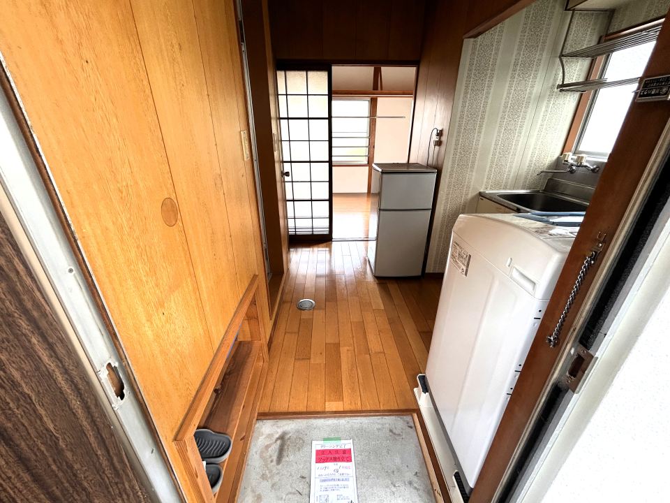 城ヶ谷コーポ 玄関