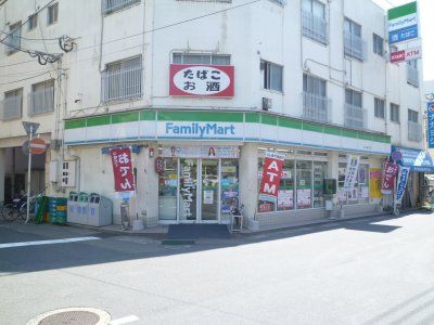 第１パースビル コンビニ