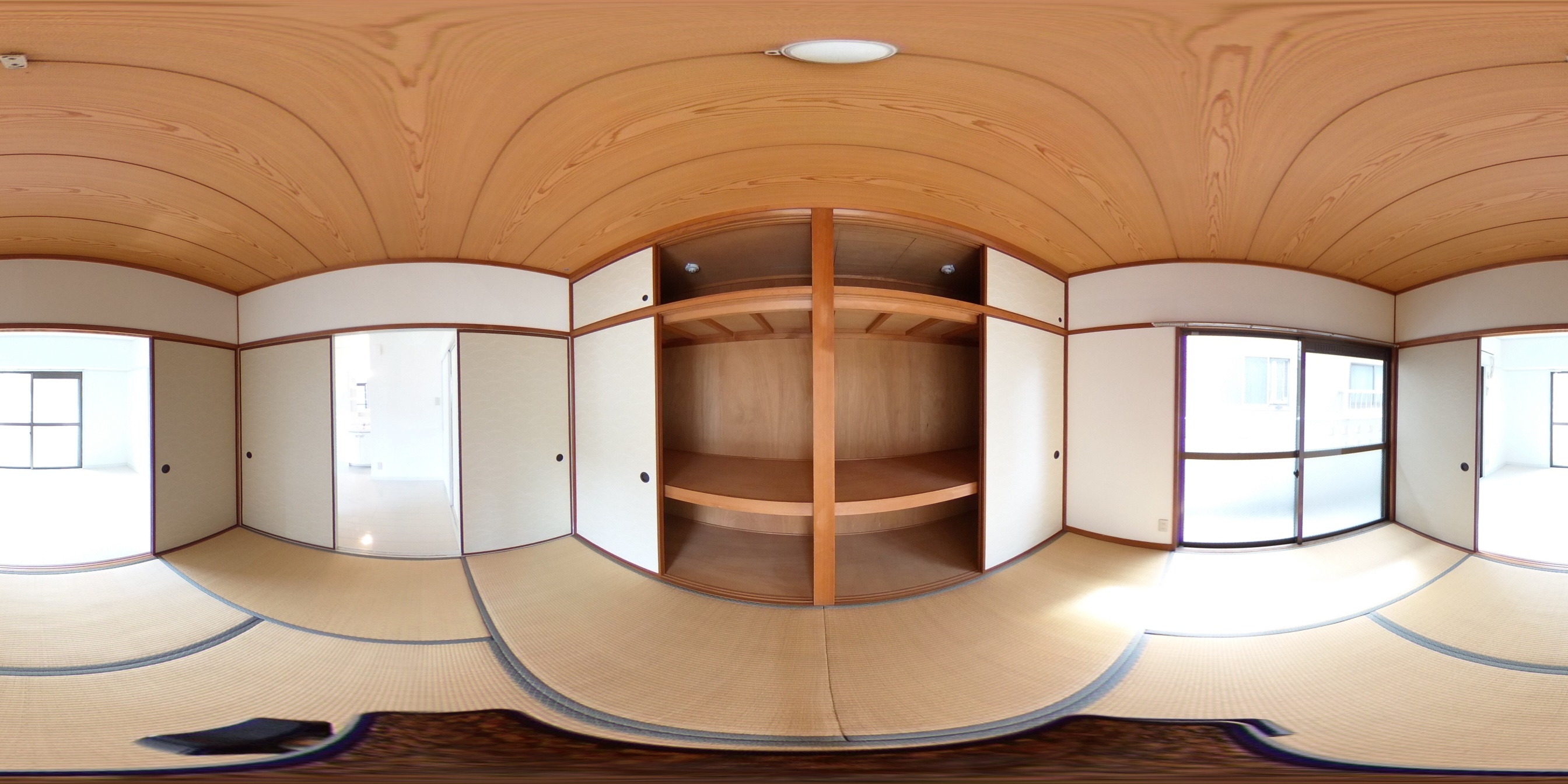 サンシャイン上之園 収納