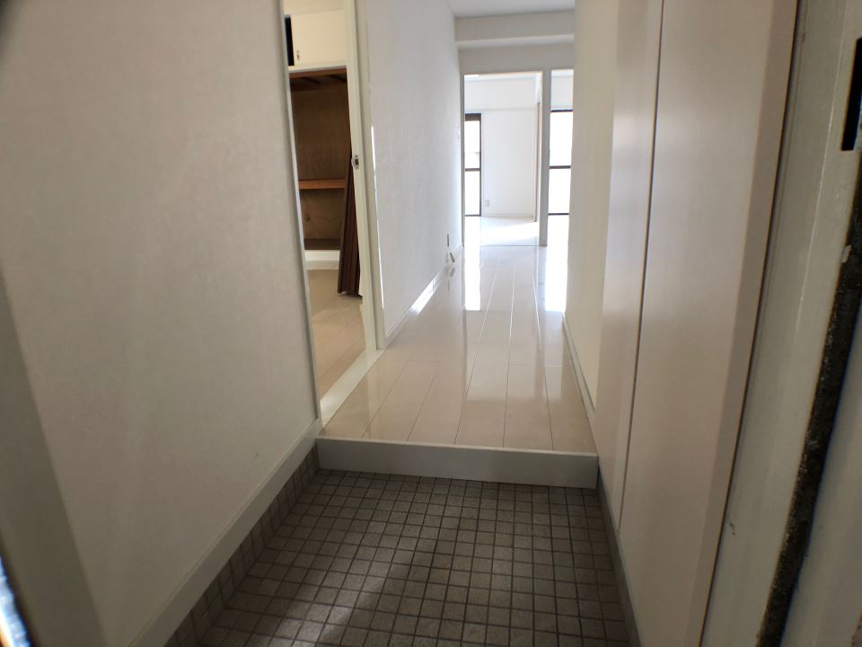 サンシャイン上之園 玄関