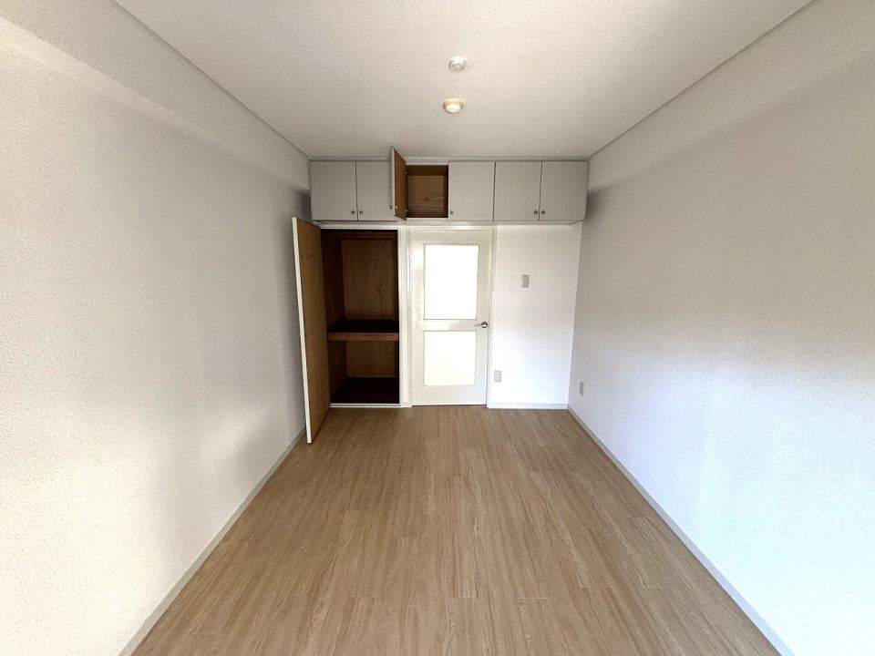 エスト平之町 収納