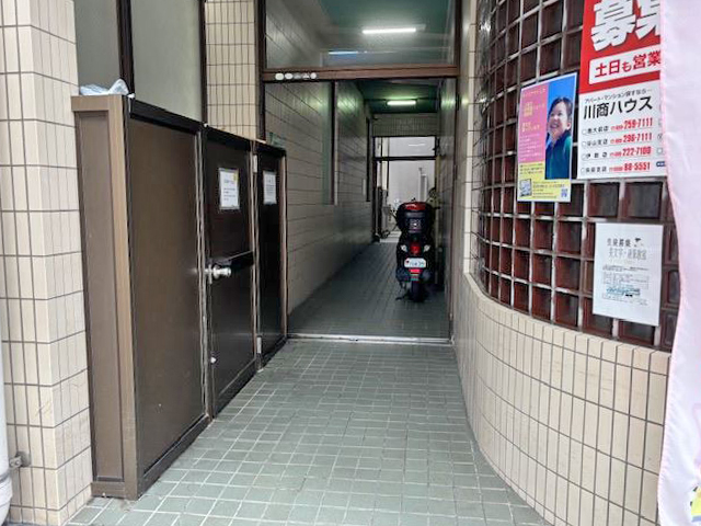 エスト平之町 エントランス