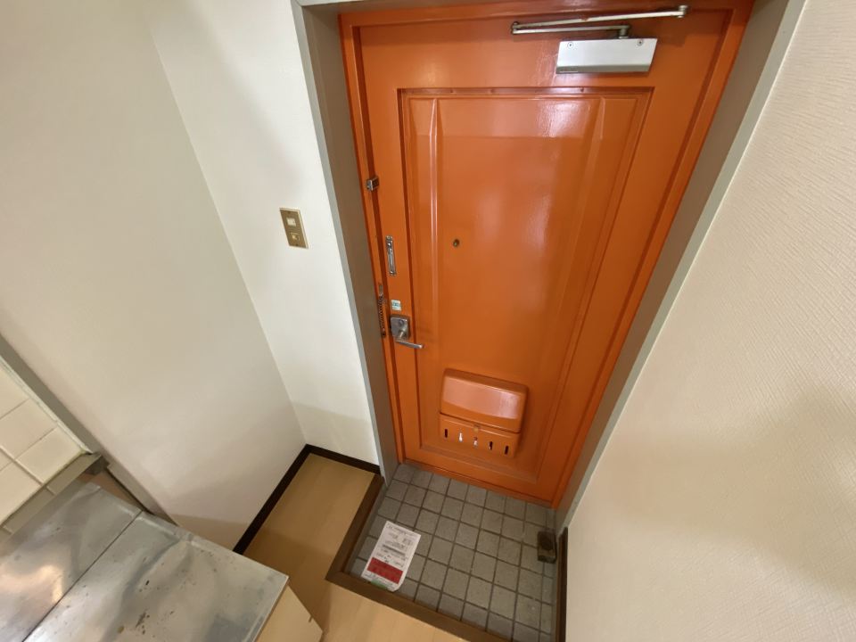 エクシード真砂 玄関