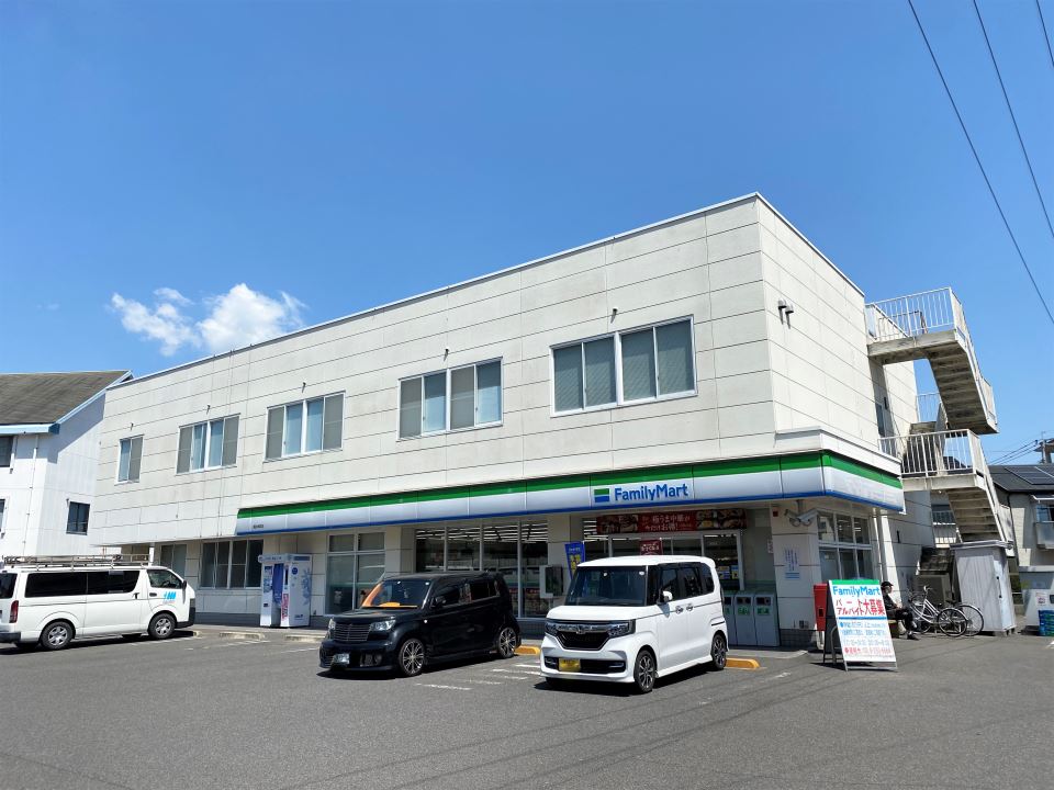 エクシード真砂 コンビニ