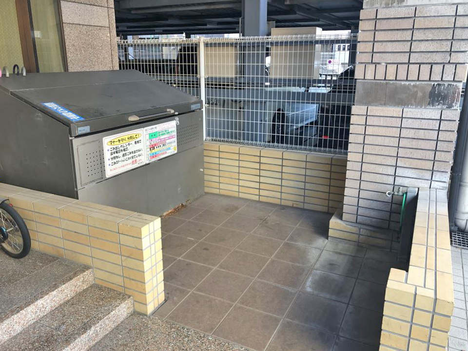 アーバンモール２１平之町 エントランス