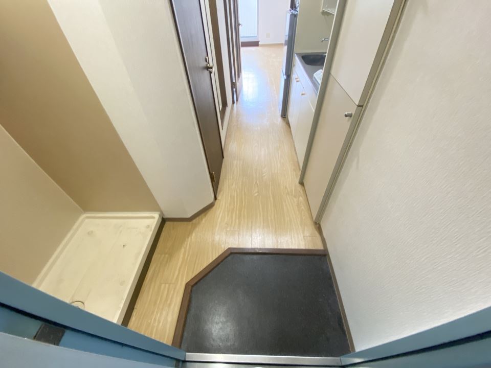 サンモール中央 玄関