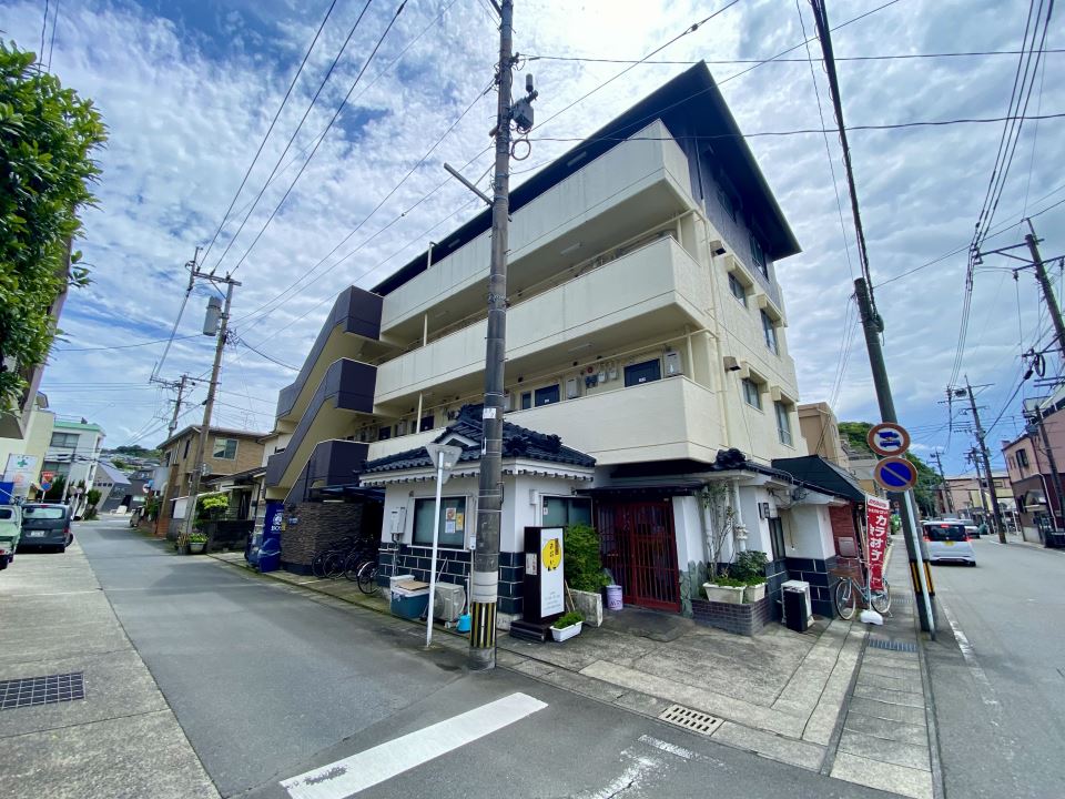 幸マンション（草牟田１丁目） 外観