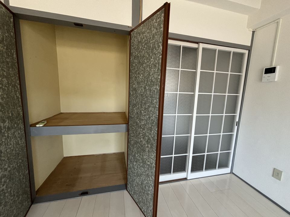 幸マンション（草牟田１丁目） 収納