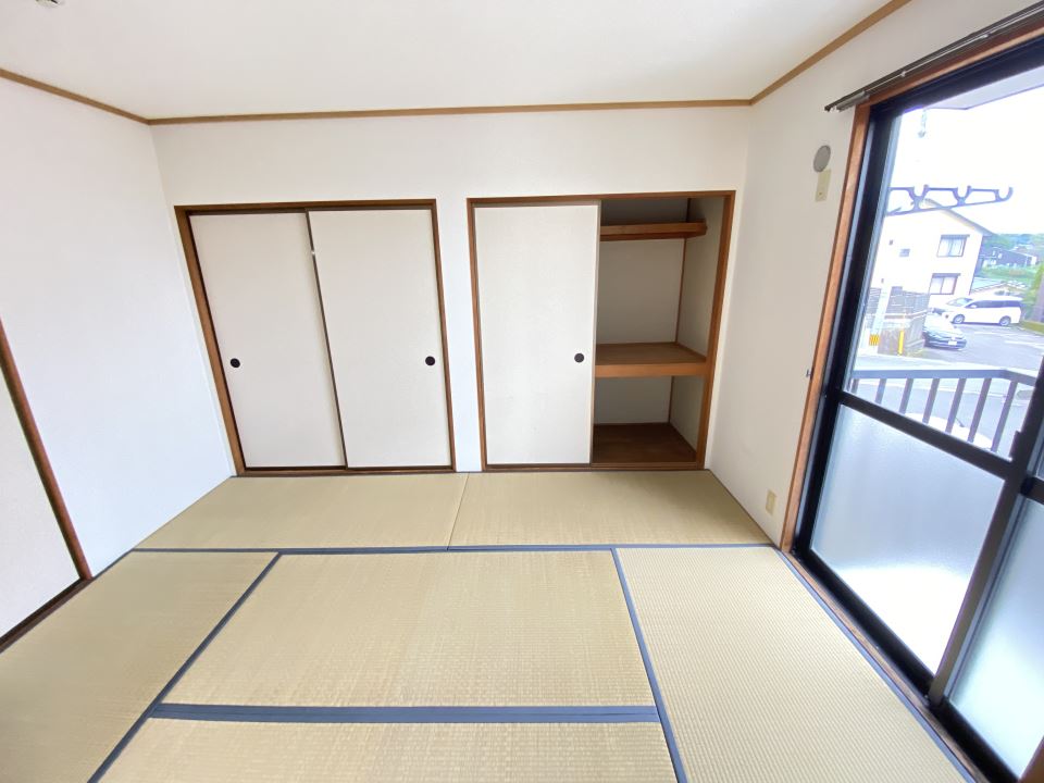 セジュール吉野Ａ棟 収納