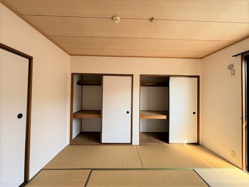 セジュール吉野Ｃ棟 収納