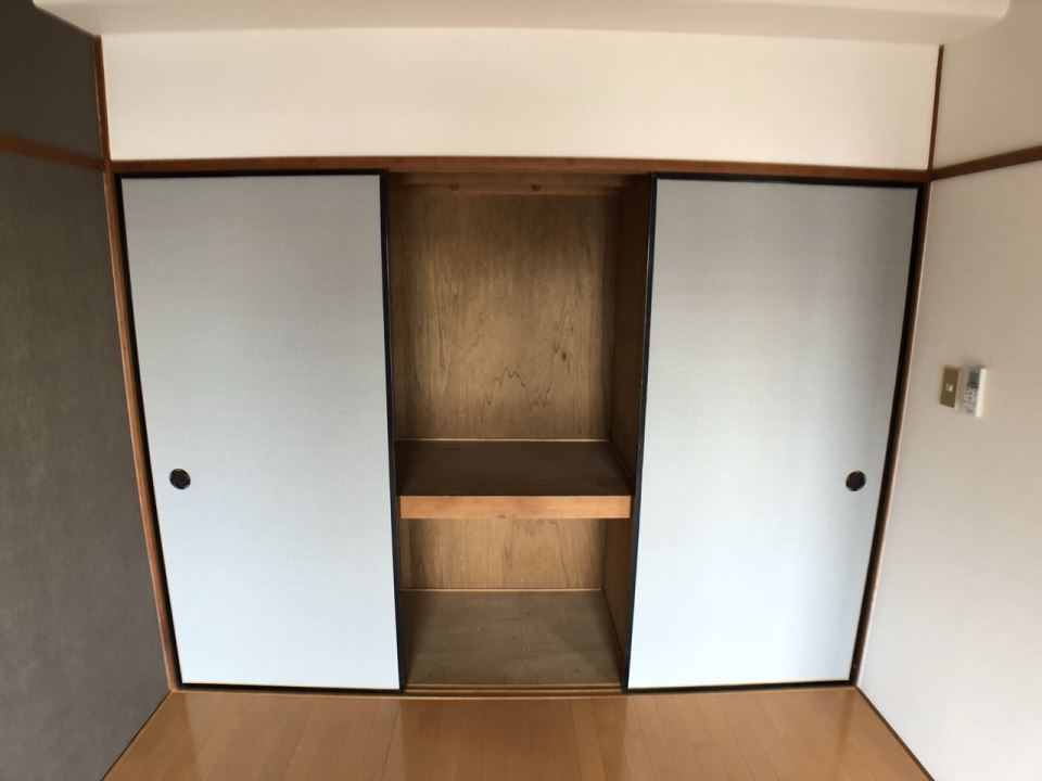 オーシャンハイツ 玄関