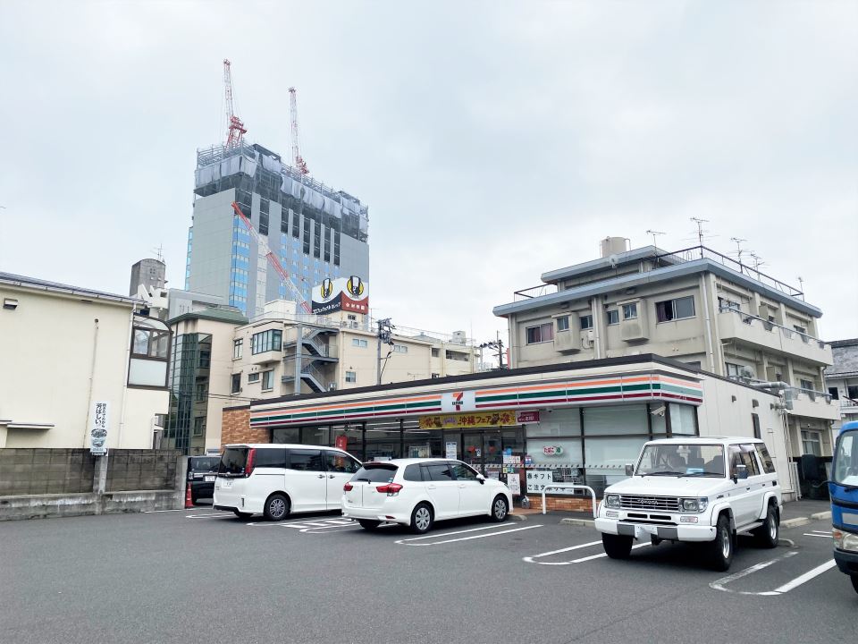 リバティ高麗 コンビニ