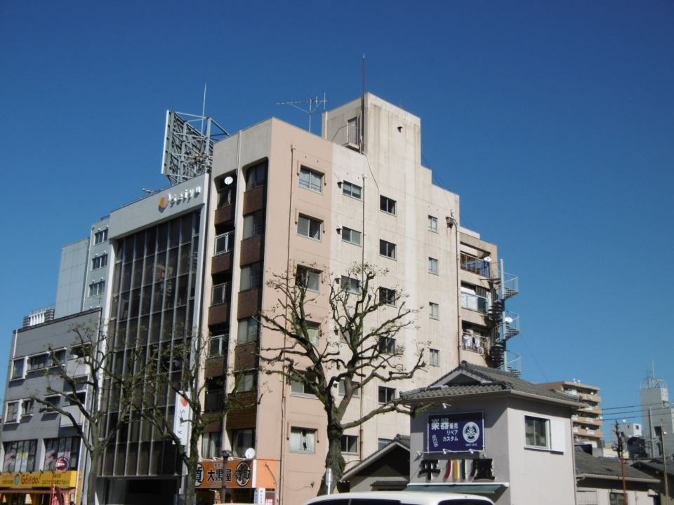 幸屋ビル 外観