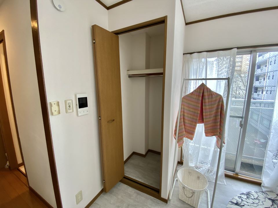 下原ビル 収納