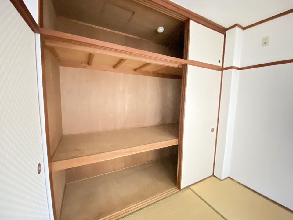ヨシミツビル 収納