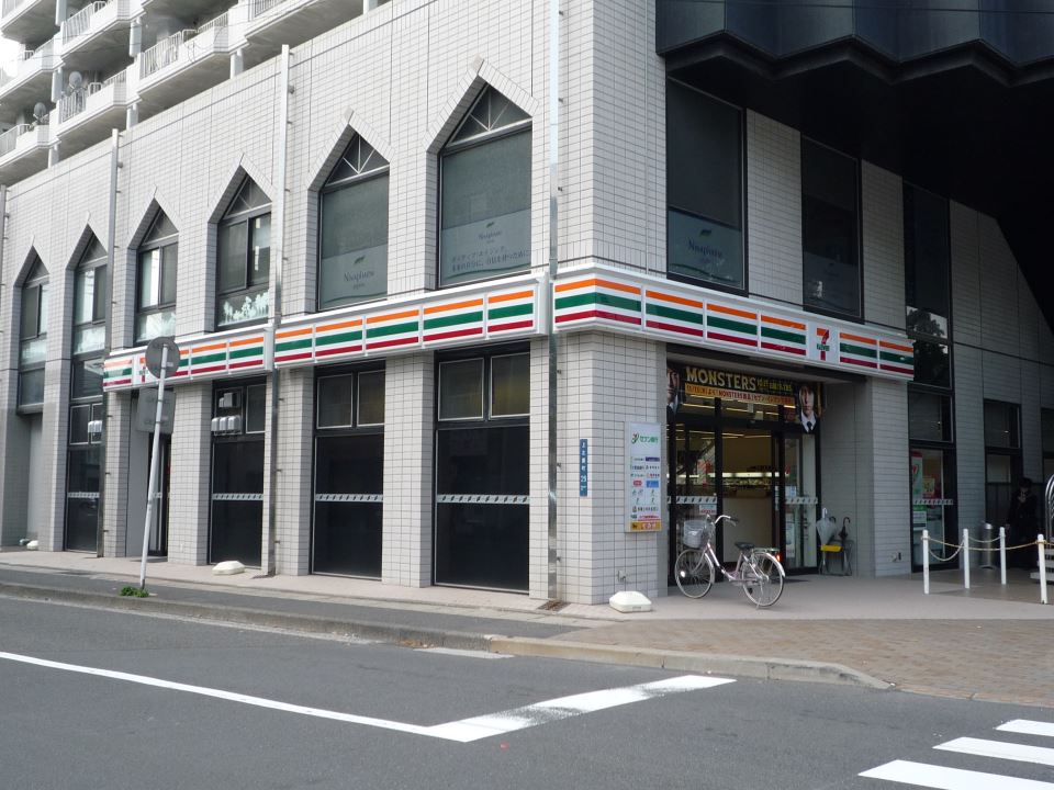 甲南ビル コンビニ