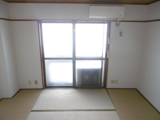 アコアビル天文館 リビング
