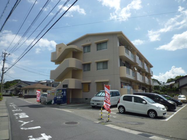 クレストハウス吉野 エントランス