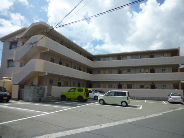 クレストハウス吉野 外観