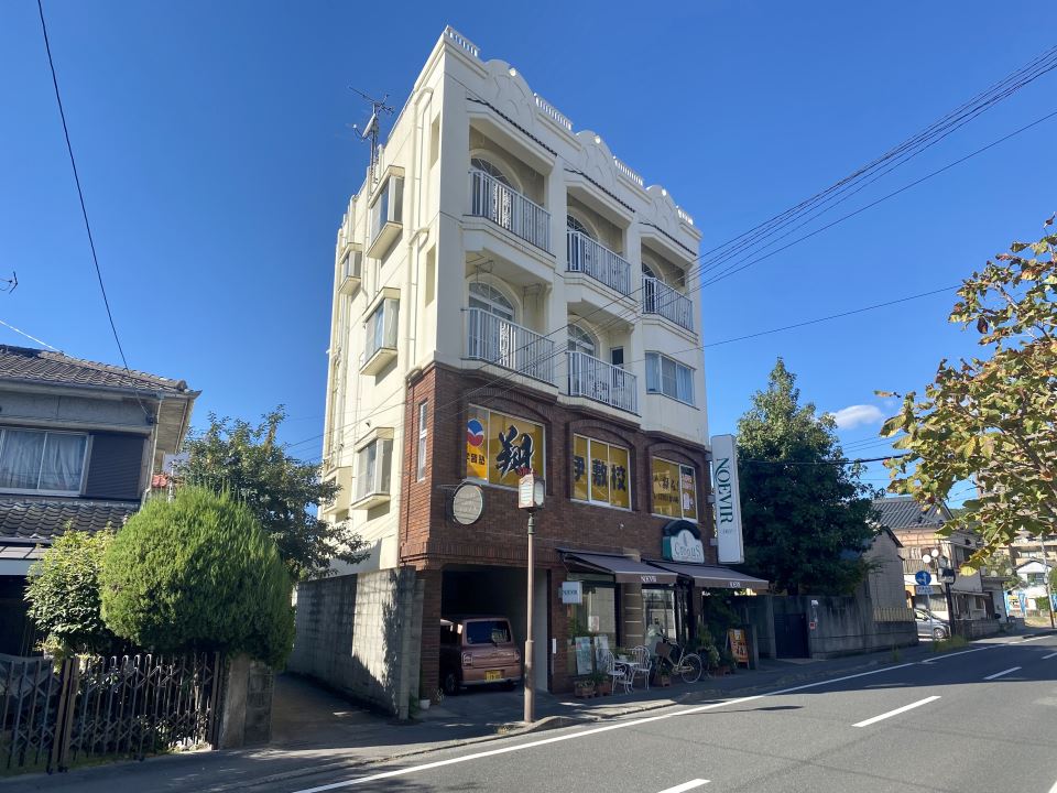 クロノスビル 外観