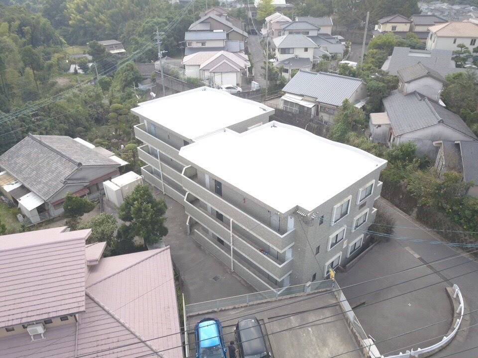 ＭＩＭＯＳＡ（ミモザ） 駐車場