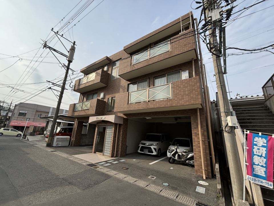 ＵＪＹＵＡＮ城山 外観
