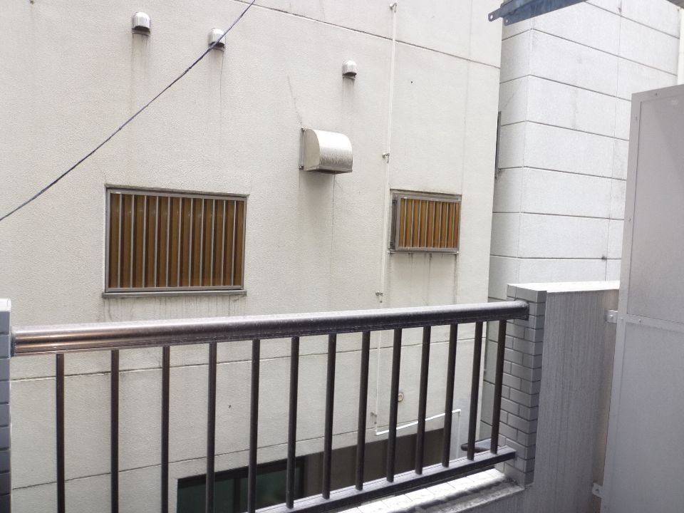 ファッションハイツ城山２０３号 ベランダ