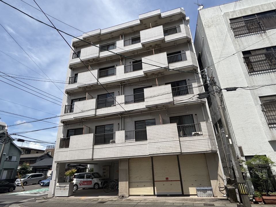 平和ビル（荒田１丁目） 外観