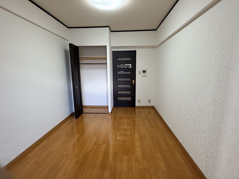 ライオンズマンション交通局前１０３号 リビング