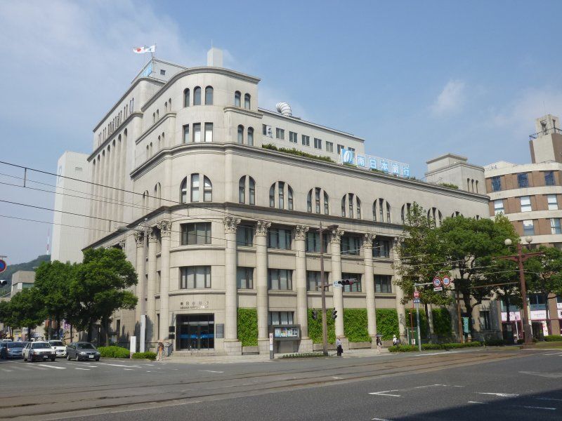 トーカンマンション山下町３０２号 銀行