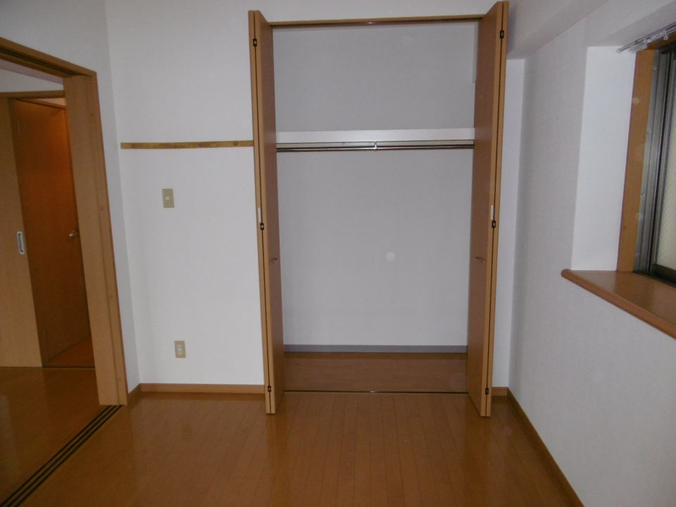 米澤ＢＬＤⅡ 収納