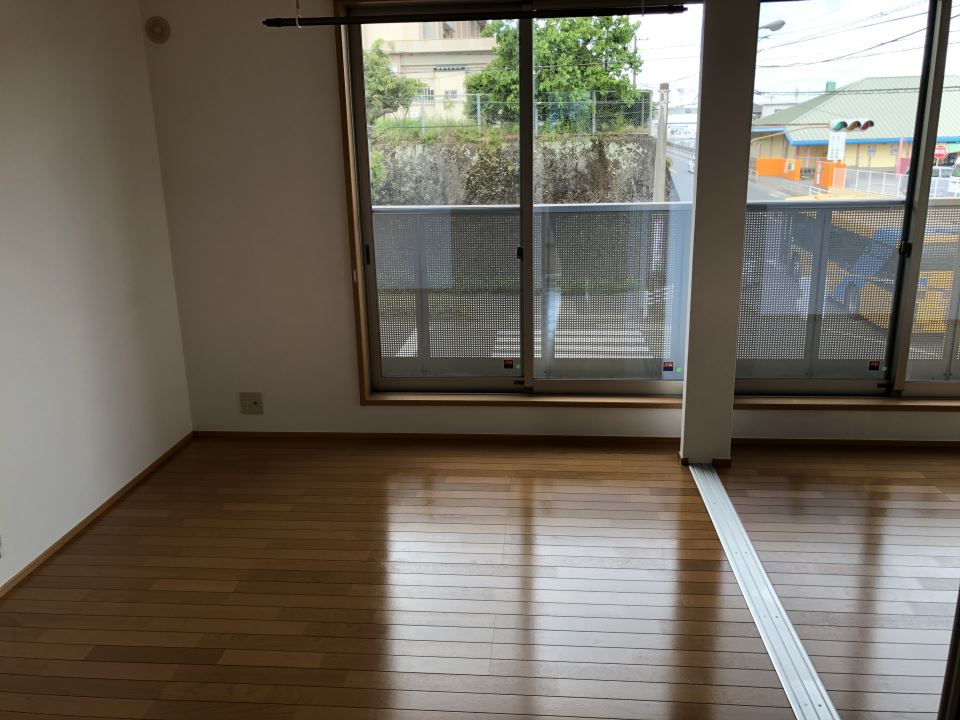 シャルマンハイム その他