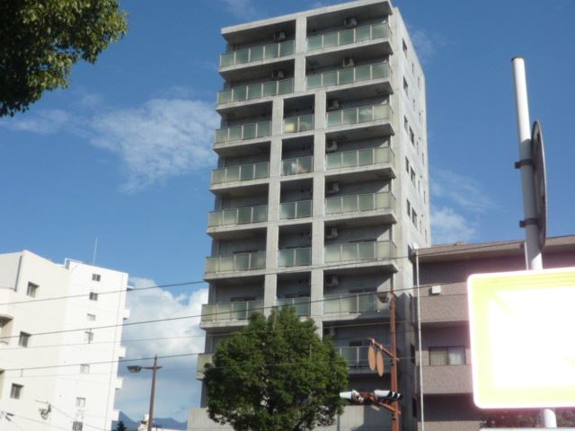 グランドゥール鴨池 外観