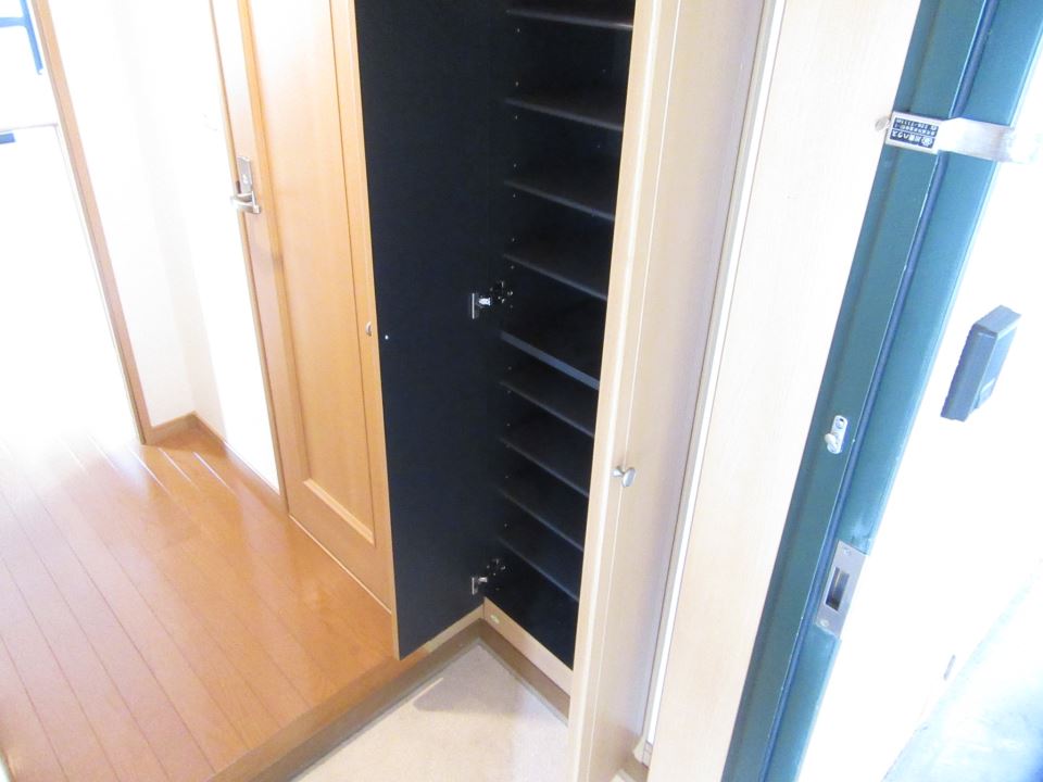 サンシャイン土器屋 玄関