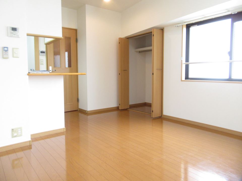 サンシャイン土器屋 リビング