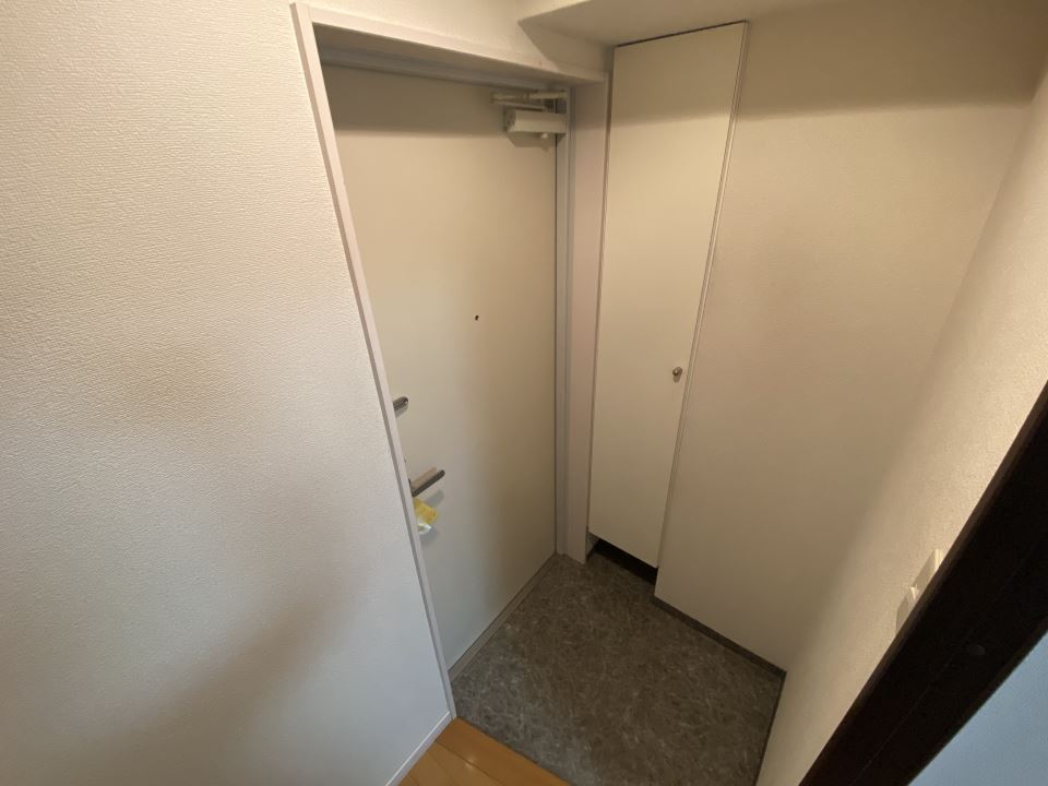 ネオアクシス鹿児島中央 玄関