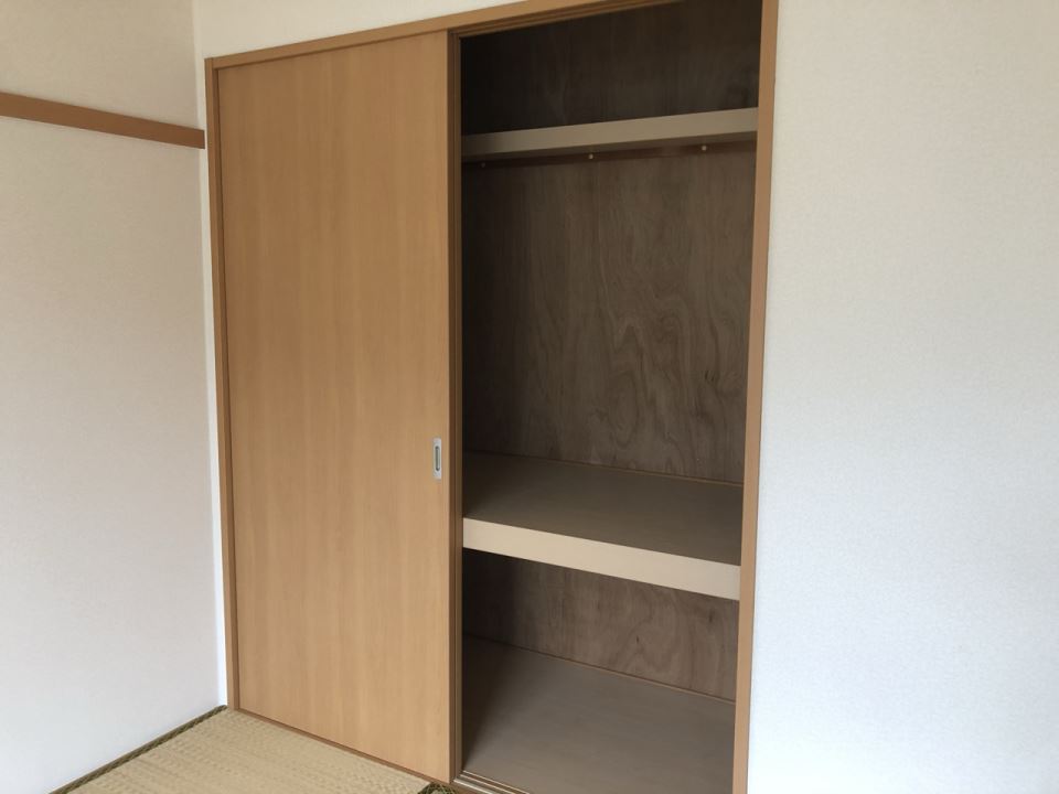 クレールメゾン吉野Ｂ棟 収納