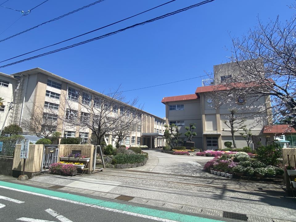 エクシード城南 中学校